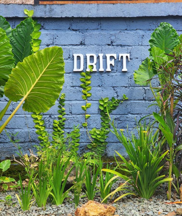 Hotel Drift Hideaway à Kuta  Extérieur photo